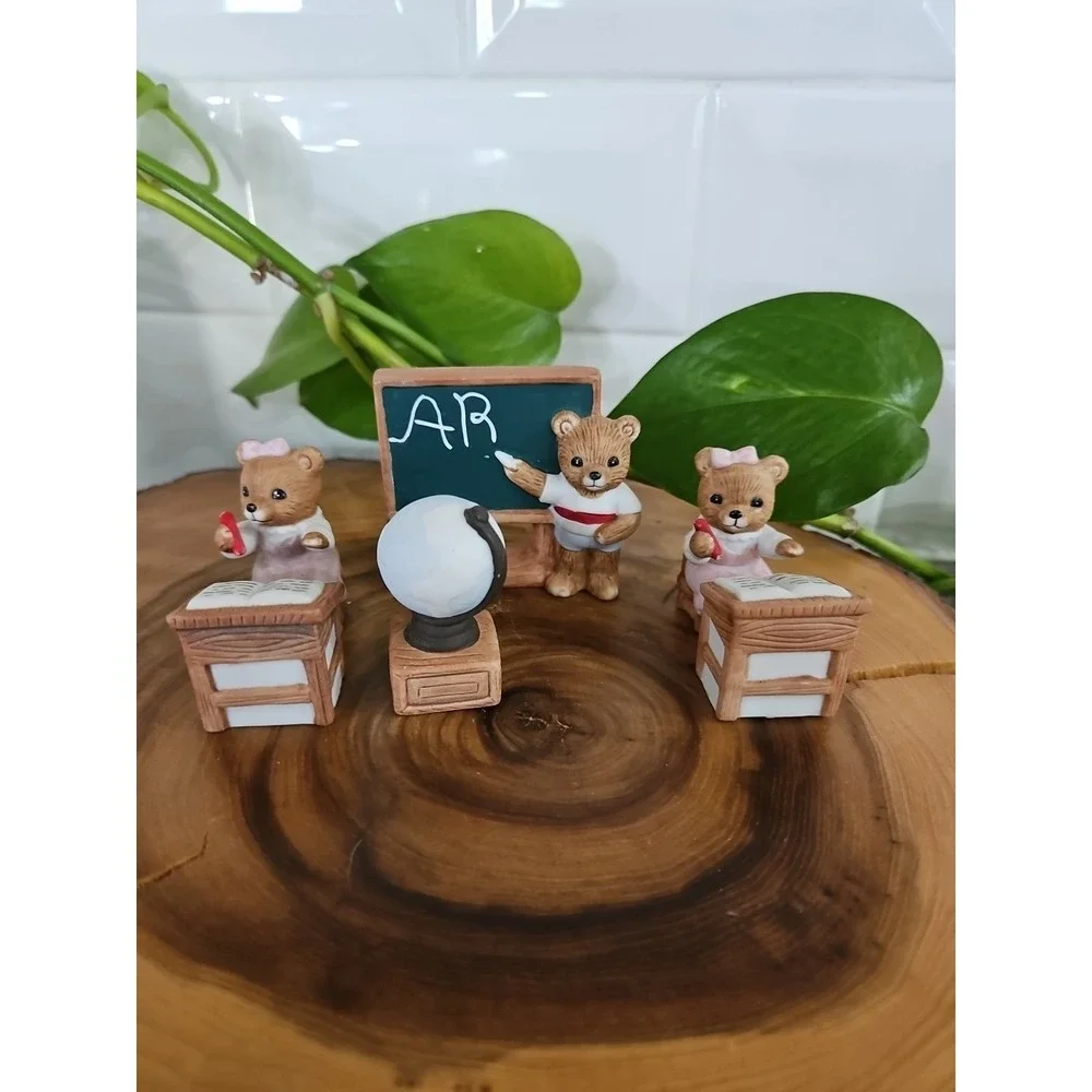 Homco‎ School Classroom Set of 6 Teacher Blackboard Globe Desk #1409 SEE PHOTOS